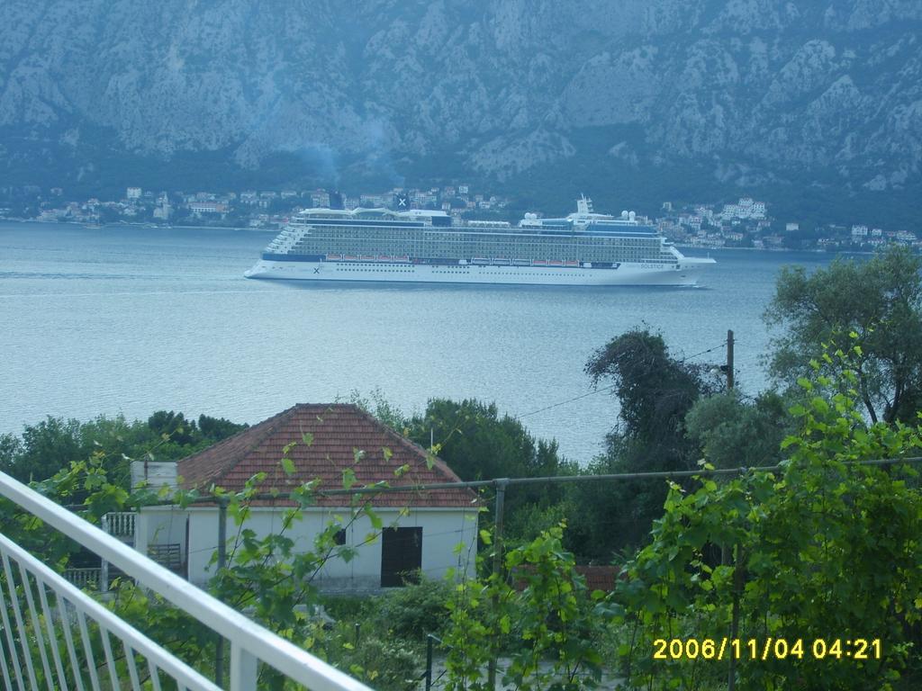 Apartments Djuricic Kotor Eksteriør bilde